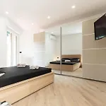 Free Parking - 3 Minuti Dal Mare Apartamento *
